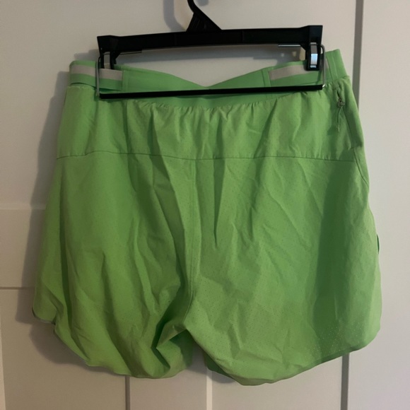 Lululemon athletic shorts - Picture 2 of 3